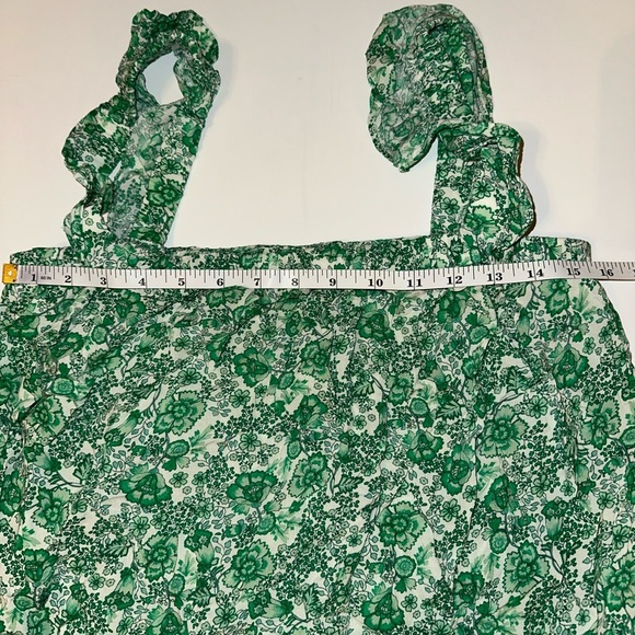 Lush Women’s Dress Size L Green Floral Smocked Bodice Sleeveless Tiered Midi - Picture 4 of 6